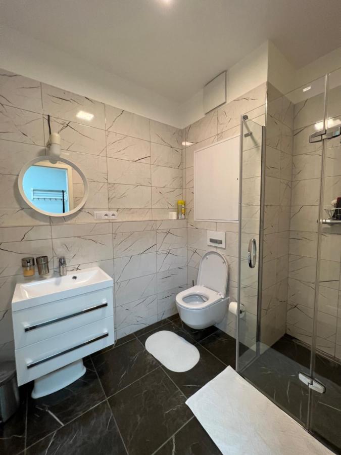 Apartmán The Dante - Family With Free Parking Praha